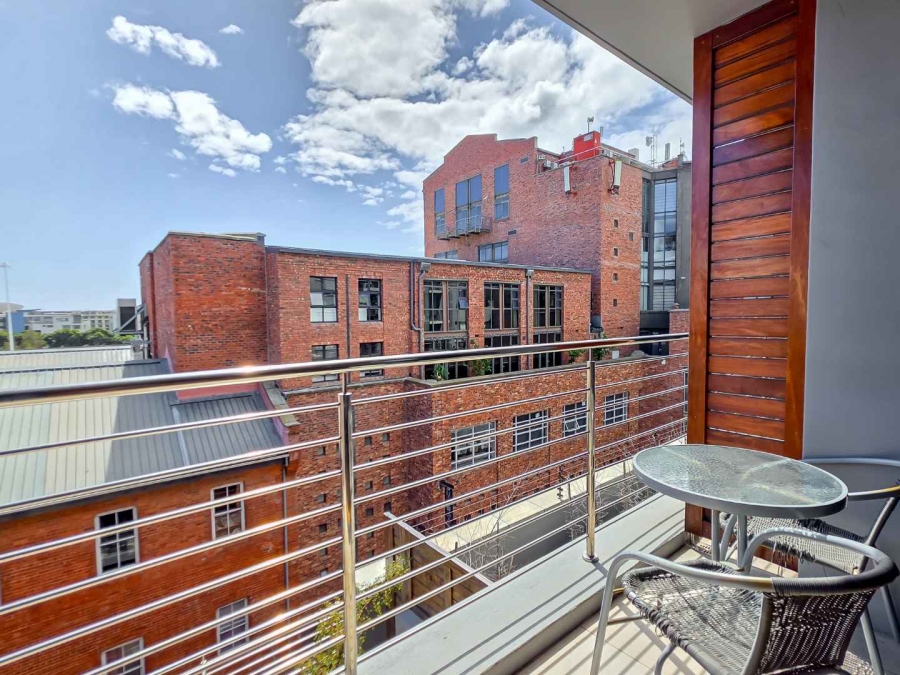 1 Bedroom Property for Sale in De Waterkant Western Cape